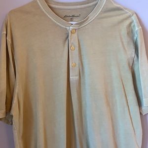 Men’s Eddie Bauer 3 button soft shirt